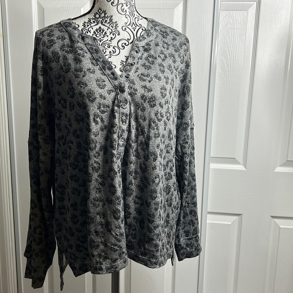 Lucky Brand Leopard Print Long Sleeve L Long Fall - Picture 1 of 6